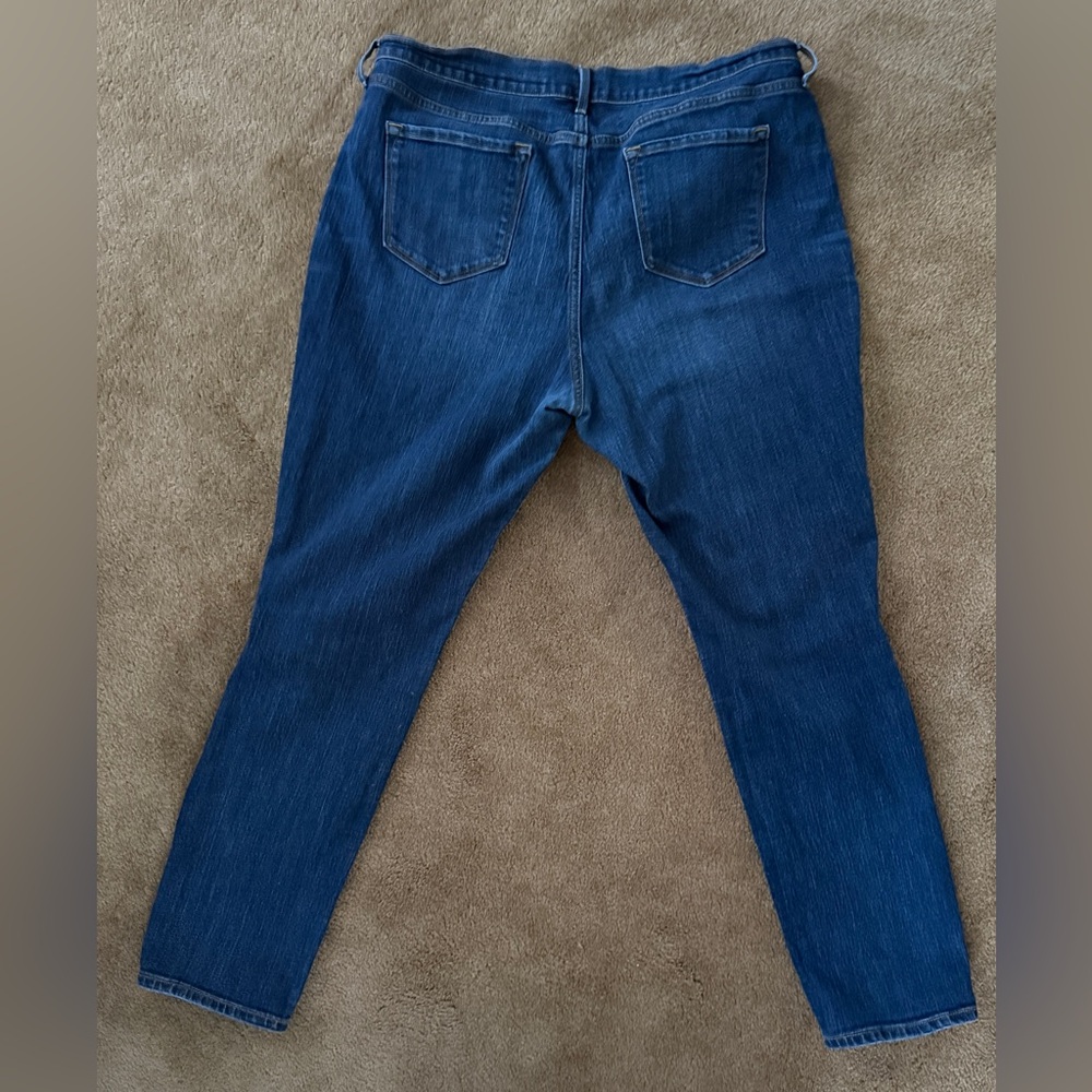 Old Navy Curvy Profile Mid-Rise Skinny Jeans size 16 - Picture 2 of 5